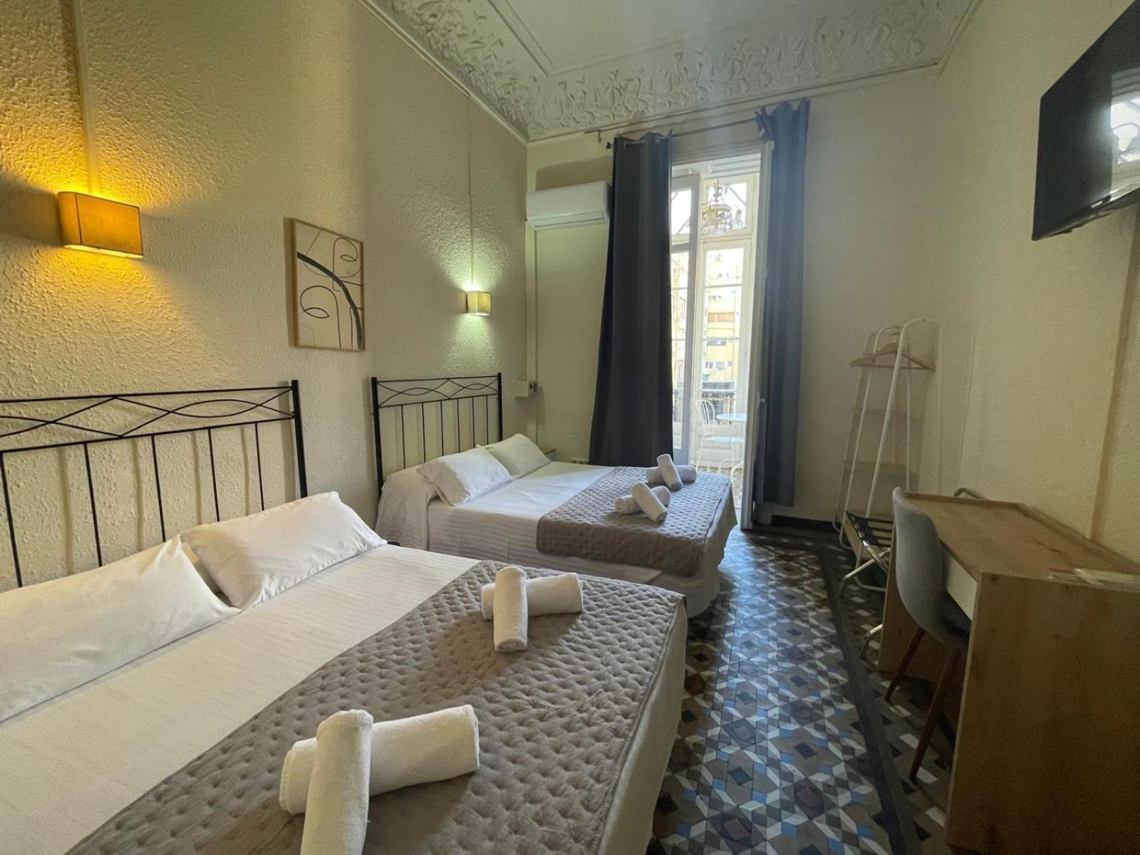 Gasthuis Balmes Centro 2*